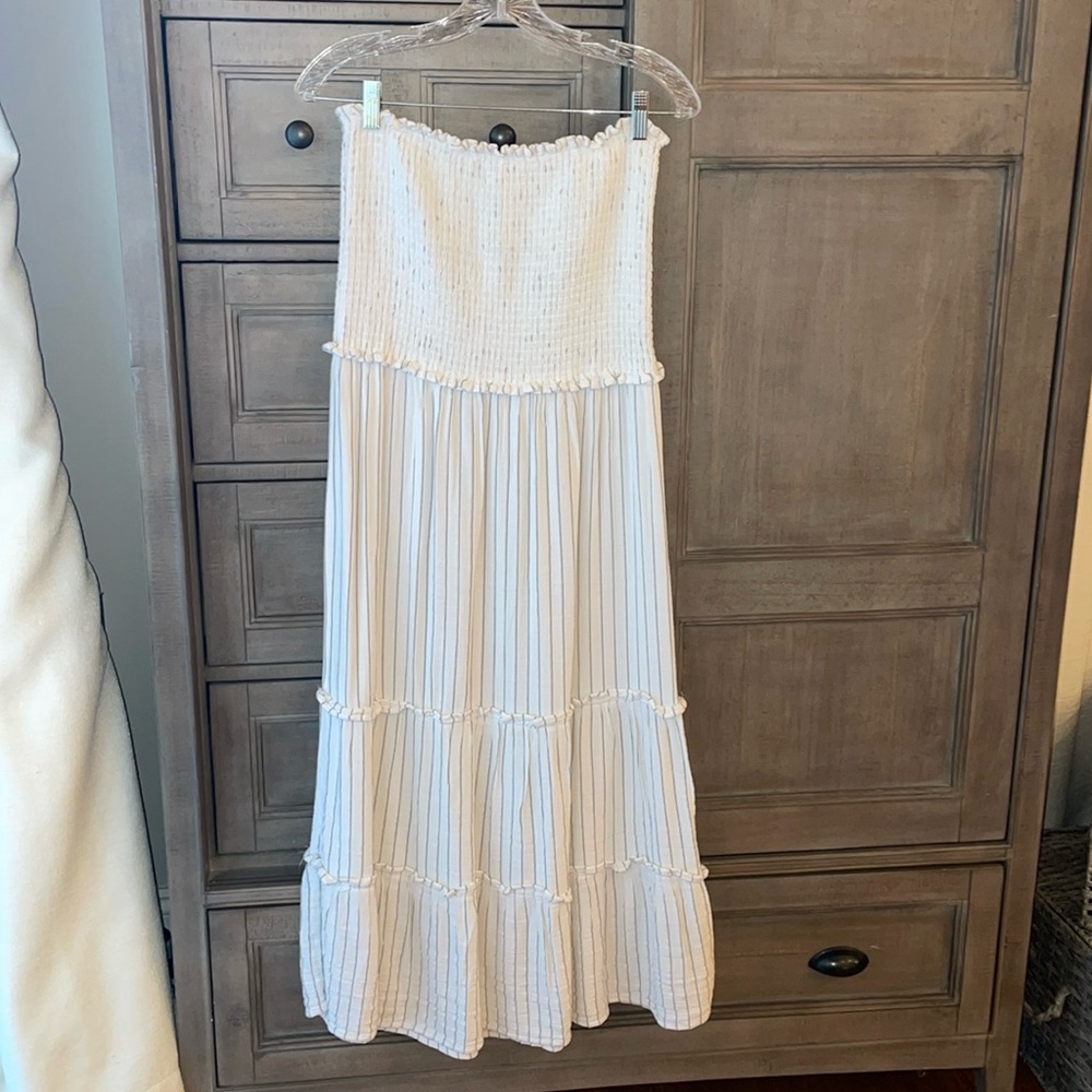 Beach cover up, size medium